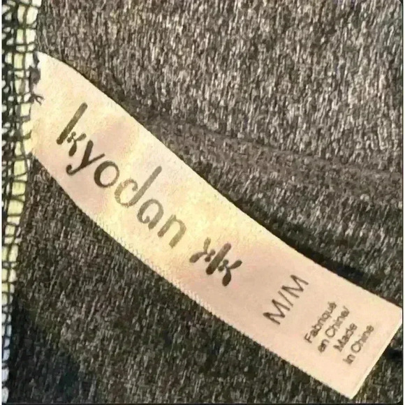 Kyodan Women's Gray Color Block Capri Leggings Size M Activewear - Picture 4 of 4